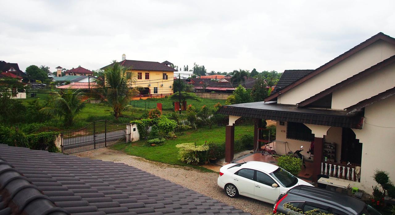 Family Lodge 25 Кота-Бару Экстерьер фото